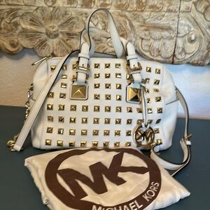 Michael Kors Bag. New without tags. Never used.